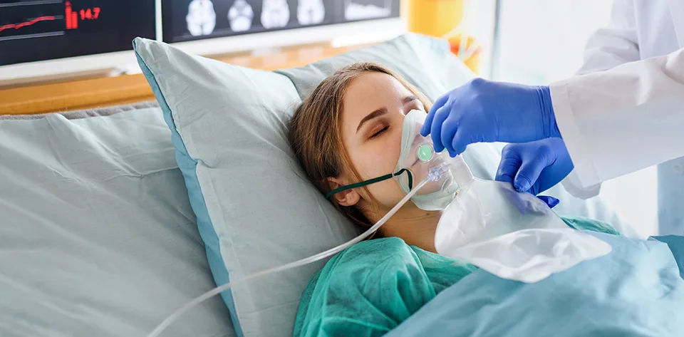 Read more about the article Jasné čísla: Väčšina hospitalizovaných na COVID – 19 bolo nezaočkovaných!