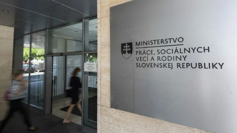 Read more about the article VIDEO Vláda poslala minimálne 7 miliónov eur z pandemickej pomoci schránkovým firmám!