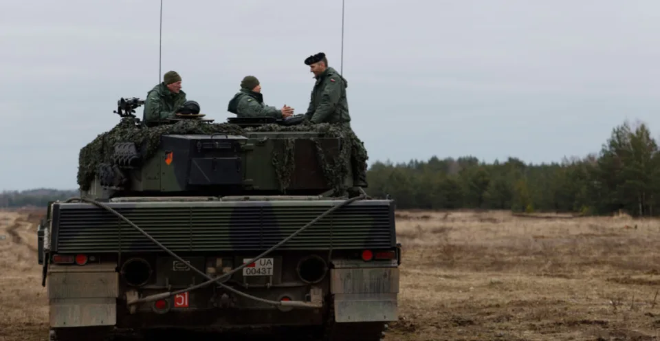 Read more about the article Poľsko doručí Ukrajine 14 tankov Leopard 2. Vraj za “dva až tri týždne”