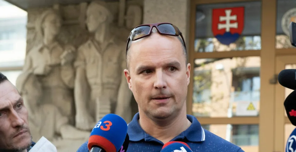 Read more about the article Záleská o kolegoch: Sú ako svine! Lindtner: Takto sa vyjadruje nezaujatý a nestranný sudca?