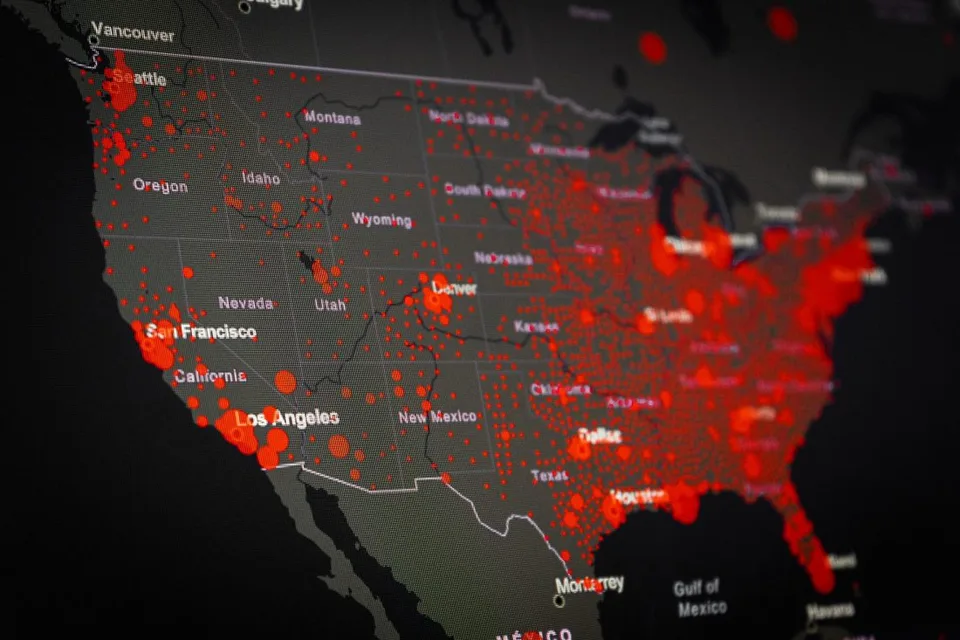 You are currently viewing USA: Viaceré štáty hlásia rekordy! Pribúdajú nakazení aj hospitalizovaní