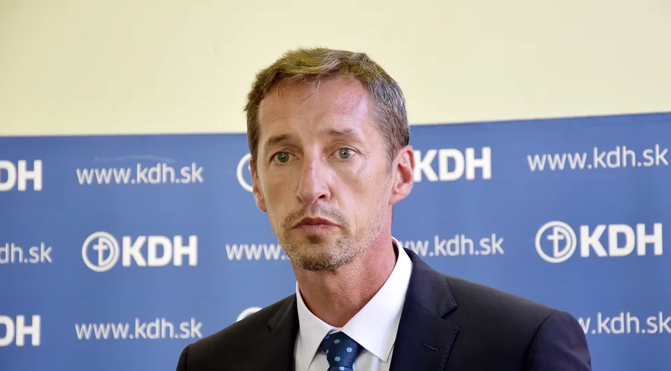 Read more about the article KDH: Ďalšie plošné testovanie považujeme za politické rozhodnutie