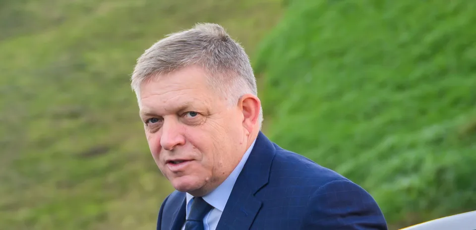 Read more about the article Premiér diskutoval so študentmi! Bez kriku, s argumentmi a rešpektom, napísal