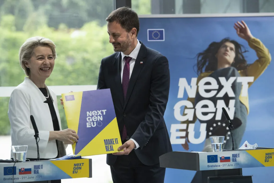 Read more about the article Na toto čaká Heger? Leyenová chce štáty donútiť, aby obmedzili používanie elektriny!
