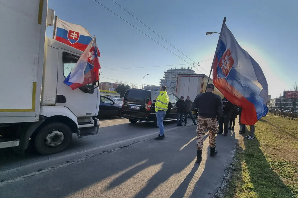 Read more about the article Dopravcovia plánujú okrem priechodu Kúty aj blokády hraníc pri Šahách a na Orave