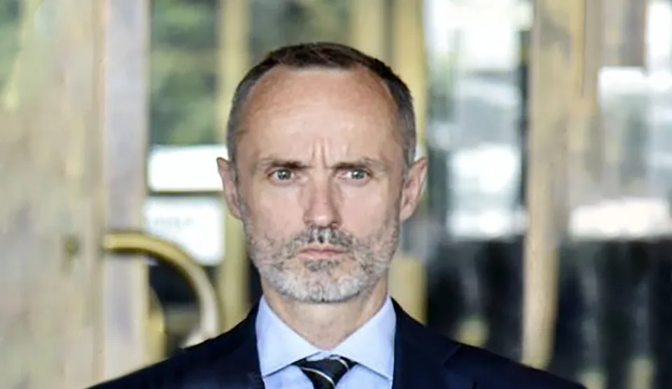 Read more about the article Chmelár: Tak čo, ospravedlníte sa, pán poslanec Valášek? Čakáme!