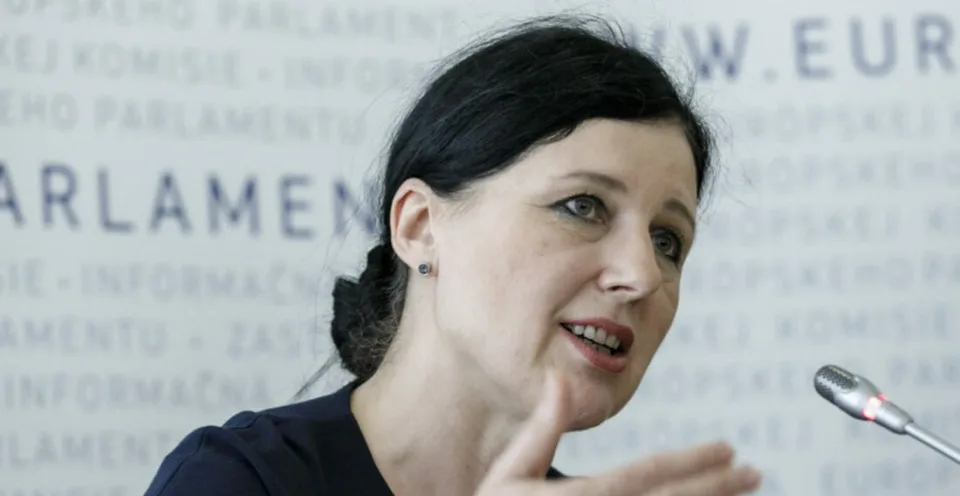 Read more about the article Podpredsedníčka EK Jourová: Slovensko a Maďarsko sa stávajú nástrojom ruskej propagandy!