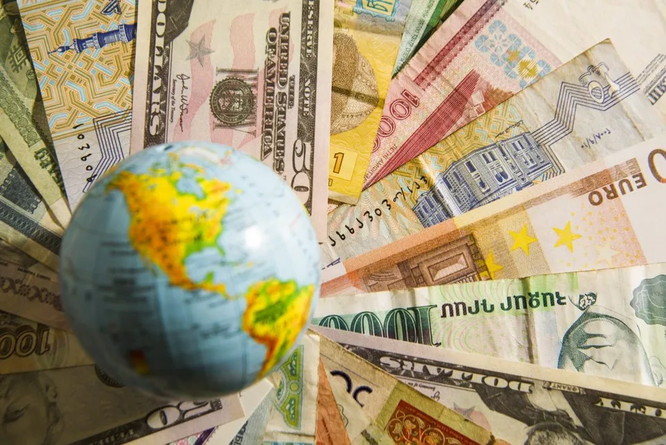 Read more about the article Chýbali im peniaze na zbrane? Ozbrojené skupiny v Gaze ukradli z pobočiek banky poriadny balík peňazí