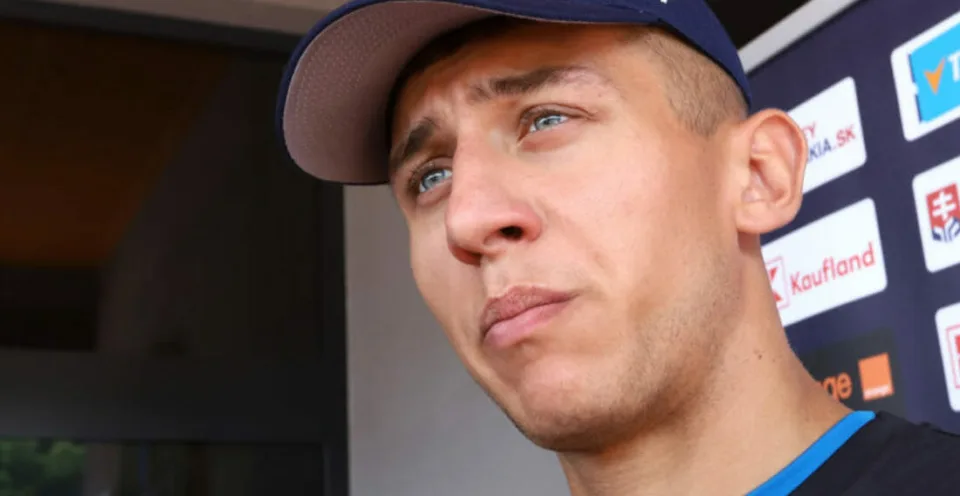 Read more about the article Fehérváry nedohral zápas v Calgary, Kane dosiahol métu 1200 bodov