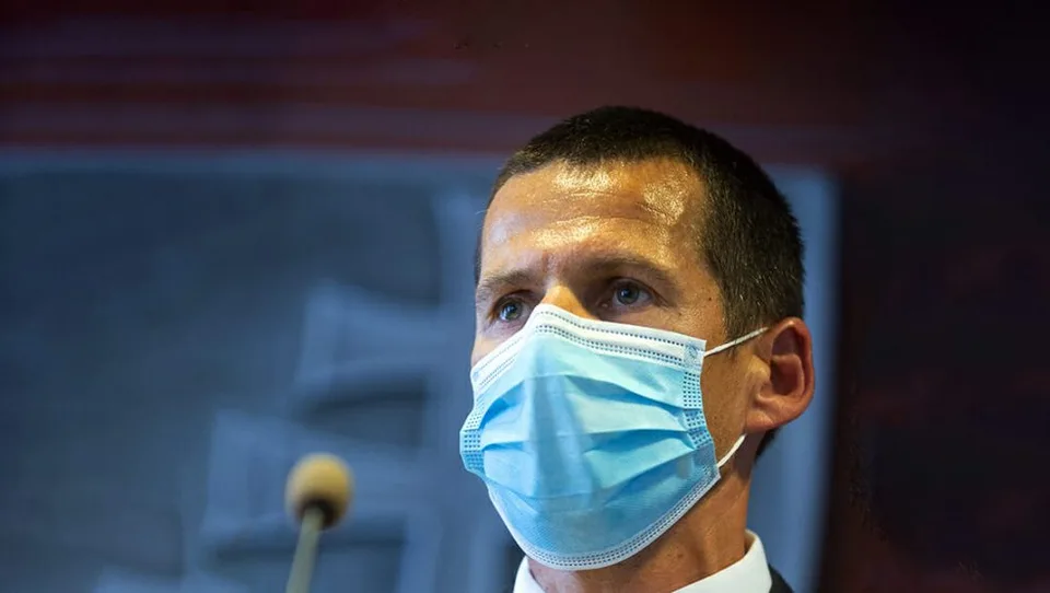 Read more about the article Šéf polície potvrdil zlyhanie organizátora pri incidente v derby