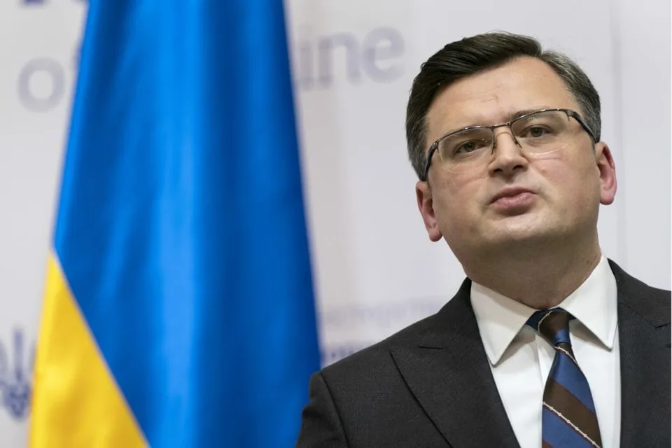Read more about the article Ukrajinský šéf diplomacie: Ruskí vojaci znásilňujú ženy v okupovaných mestách