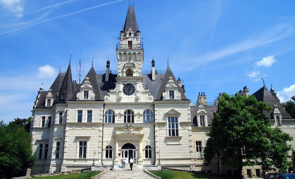 Read more about the article Ministerstvo kultúry reaguje na klamstvá a polopravdy ohľadom kaštieľa v Budmericiach