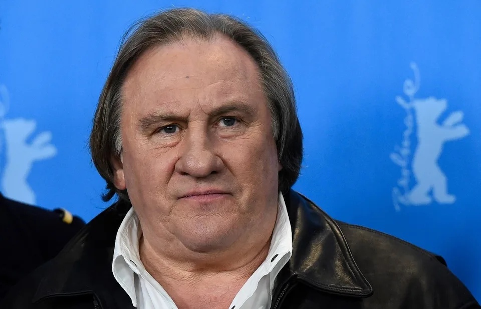 Read more about the article Dopláca herec Depardieu na svoje názory? Chcú mu zobrať vyznamenanie Rad Čestnej légie