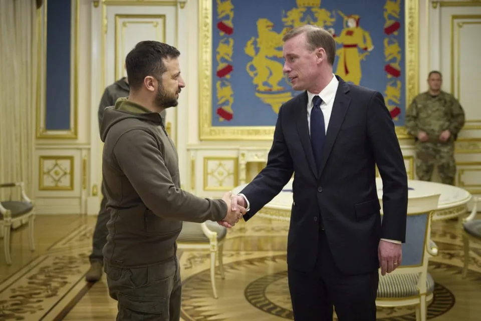 Read more about the article Bidenov poradca neohlásene navštívil Kyjev: Sullivan zdôraznil neochvejnú podporu USA!