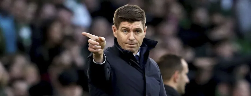 Read more about the article Glasgow Rangers zdolal v Old Firm derby oslabený Celtic 2:0
