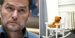 Matovič mal nedávno na tlačovke hosťa - plyšového medvedíka v hojdacom kresle