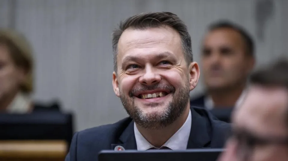 Read more about the article Gyimesi kritizuje Migaľa: Vieme ako tie jeho hodnoty vyzerajú – jedno hodnotné ministerstvo!