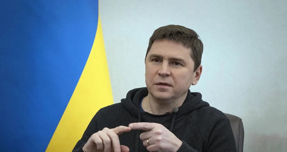 Read more about the article Zelenského poradca žiada od Západu ďalšie zbrane, Putin chce podľa neho dominovať Európe