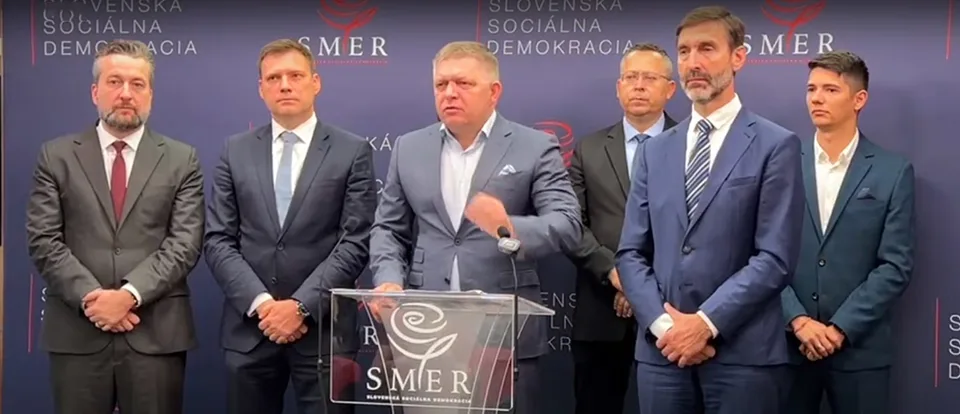 You are currently viewing VIDEO Fico so škandalóznym odhalením! Hegerovi úradníci žiadajú od NATO zásah na Slovensku