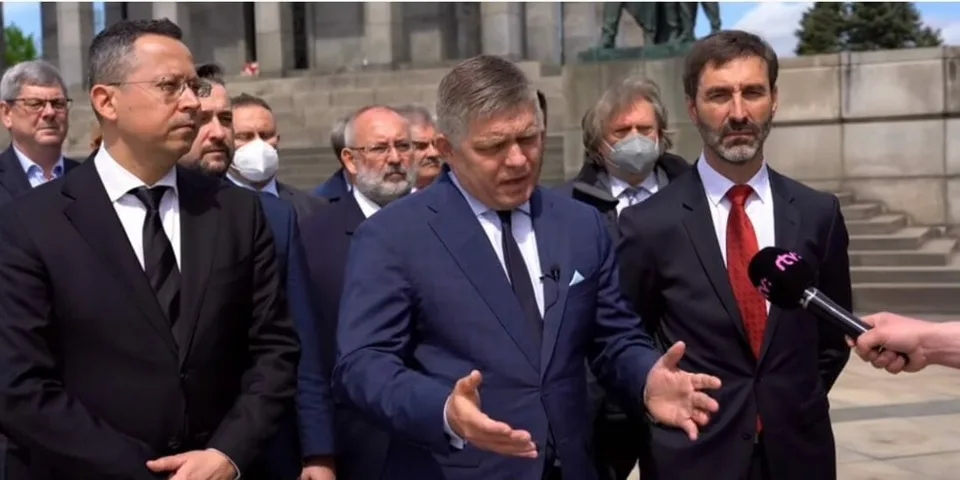 Read more about the article VIDEO: Rusofóbia v koalícii nadobudla obludné rozmery, píše Smer. Fico opäť otvoril citlivú tému