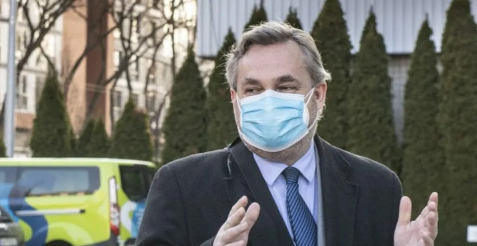 Read more about the article Progresívci aj Dostál podporujú povinné očkovanie: Už to nie je o názore, ale o nevyhnutnosti!