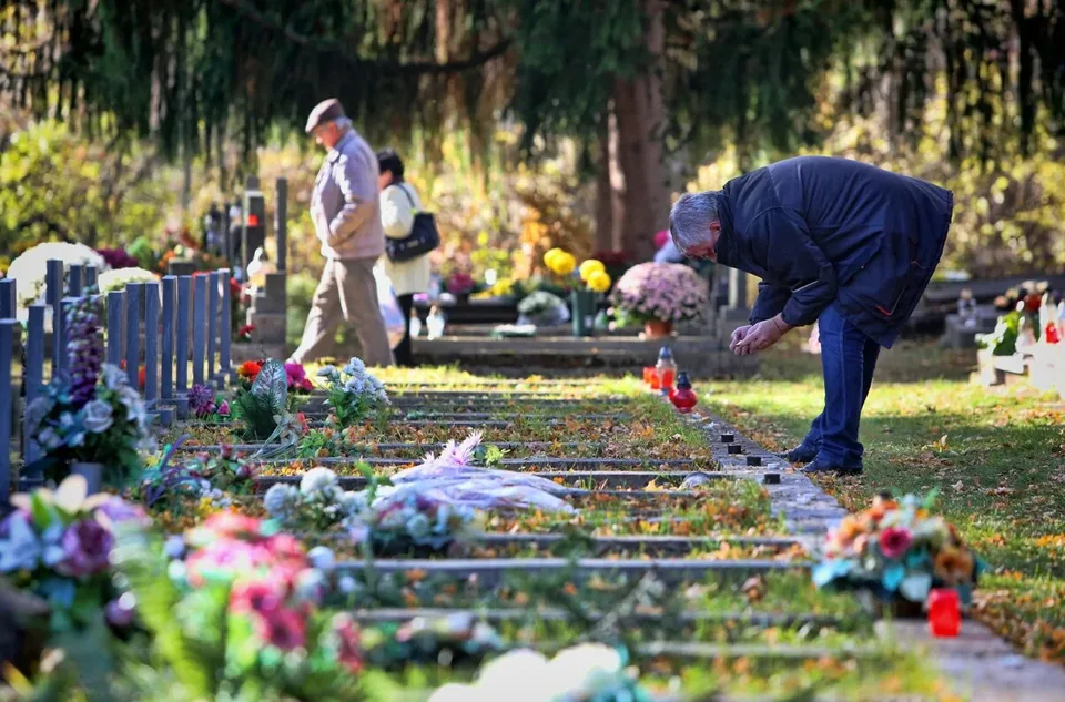 Read more about the article Zmeny počas Dušičiek 