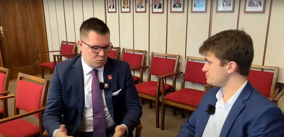 Read more about the article Šimko pre eReport: Potvrdilo sa, že RTVS je prešpikovaná ľudmi, ktorí horlivo nadržiavajú PS!
