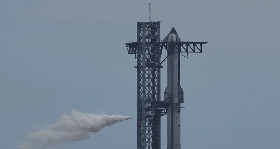 Read more about the article Muskova raketa vypustila prvé satelity: Najväčší systém v histórii prepisuje rekordy