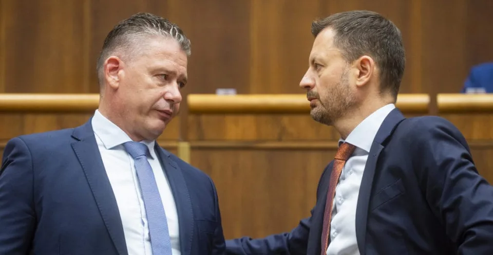 Read more about the article Mikulec porušil zákon. Firme Hegerovho kamoša prihral zákazku za milióny!