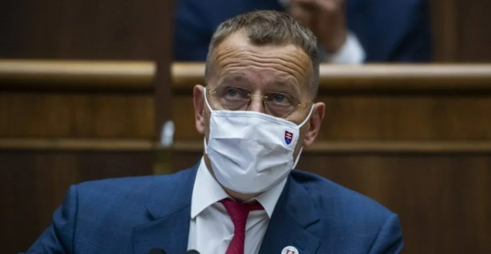 Read more about the article Kollár opäť vložil nohu do koaličných dverí: Stiahneme svoj podpis,  počúvali sme hlasy v regiónoch!