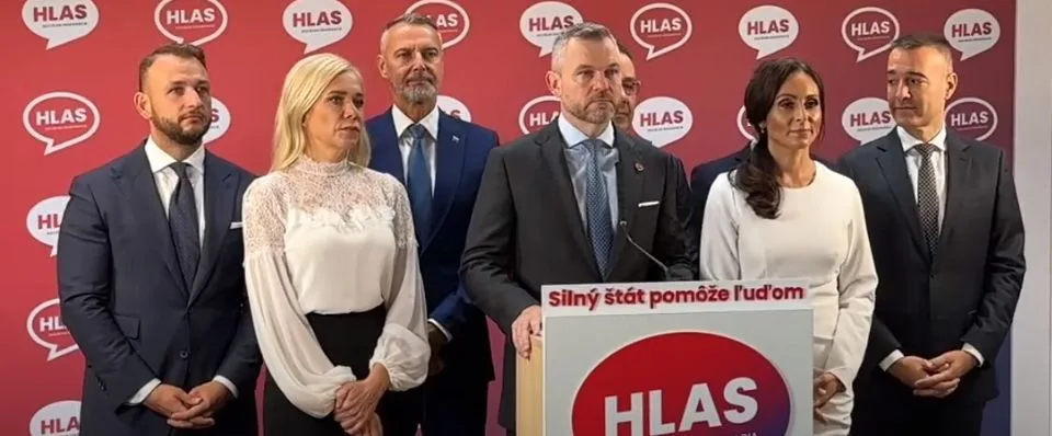 Read more about the article VIDEO Pellegrini sa bude uchádzať o post predsedu parlamentu a TOTO majú byť ministri Hlasu
