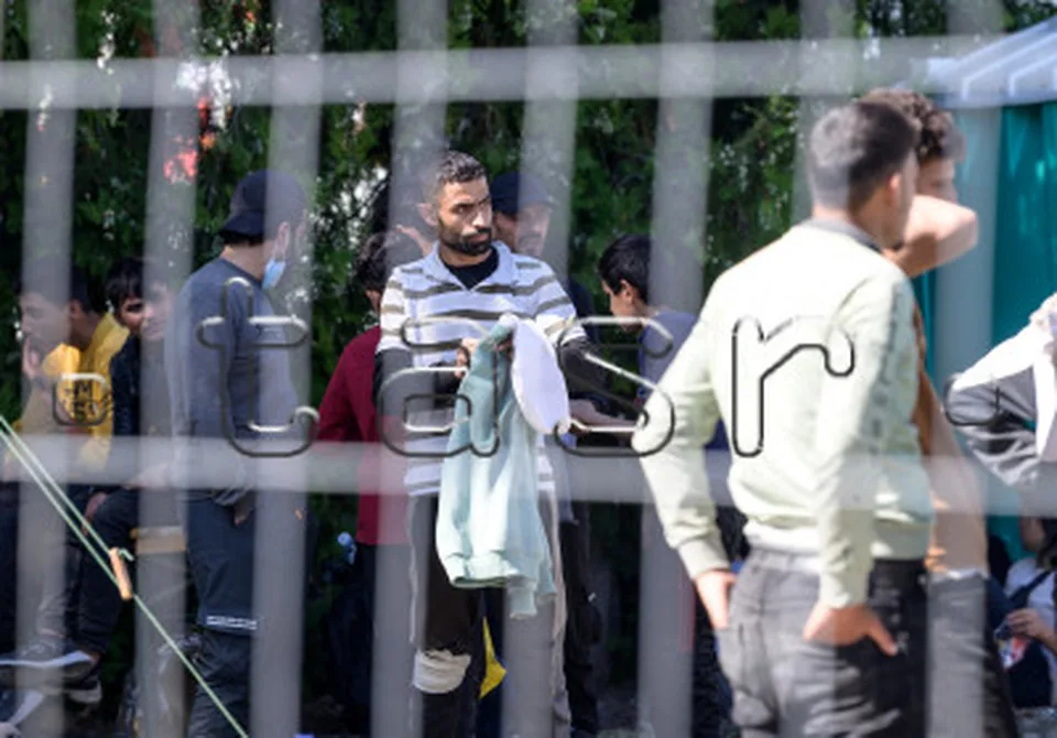 Read more about the article Rezort vnútra: Pri protiprávnom konaní migrantov volajte políciu! Nezasahujte