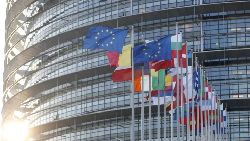 Read more about the article Geniálny plán EÚ na zdanenie emisií v prípade dovozu pobúril niektoré krajiny