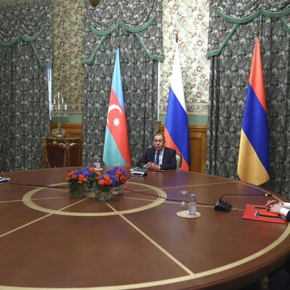 Read more about the article Azerbajdžan sľubuje rovnocenné zaobchádzanie s karabašskými Arménmi
