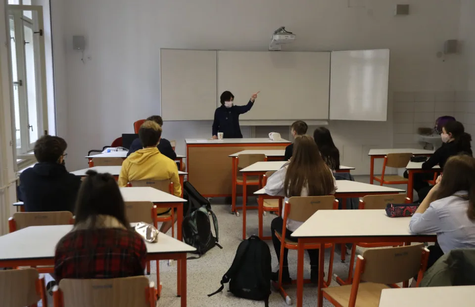 Read more about the article Maturanti nevedia, čo majú robiť: Doteraz nepoznajú termín maturity