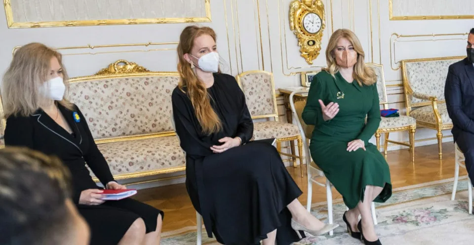 Read more about the article VIDEO Prečo sú rómske deti v nevýhode? Čaputová: Je za tým bludný kruh vylúčenia aj predsudky!