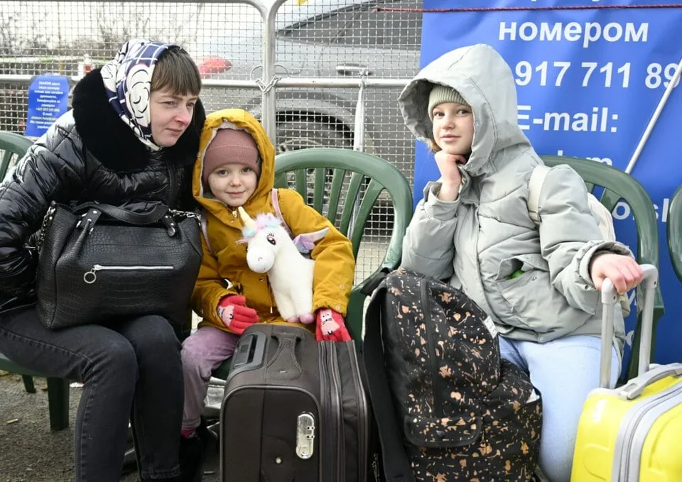 Read more about the article Británia uvalila sankcie na ruské subjekty pre deportácie ukrajinských detí