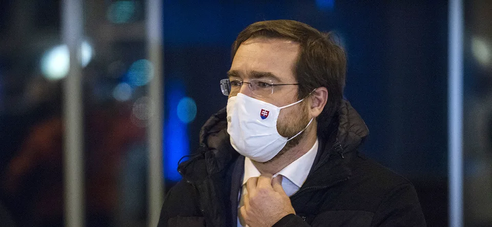 Read more about the article Vláda spresnila zoznam okresov: Kto a kde nebudete potrebovať negatívny test?