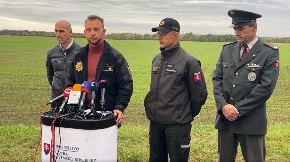 Read more about the article VIDEO Spokojný Šutaj Eštok: Policajná akcia na hraniciach pri ochrane proti nelegálnej migrácii splnila svoj účel