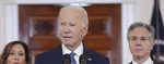 Na snímke americký prezident Joe Biden (uprostred), americká viceprezidentka Kamala Harrisová a americký minister zahraničných vecí Anthony Blinken