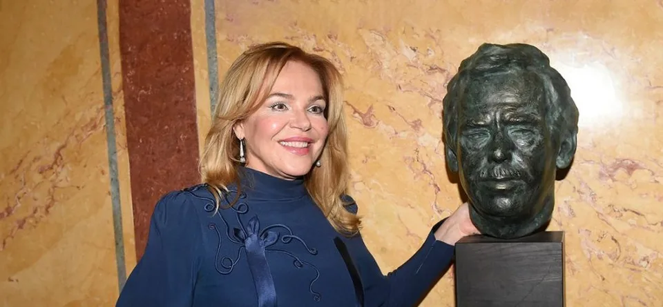 Read more about the article Dagmar Havlová mladne: V župane vyzerá na dvadsaťpäť rokov!