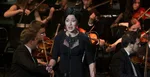 Speváčka zboru Chorus Salvatoris.