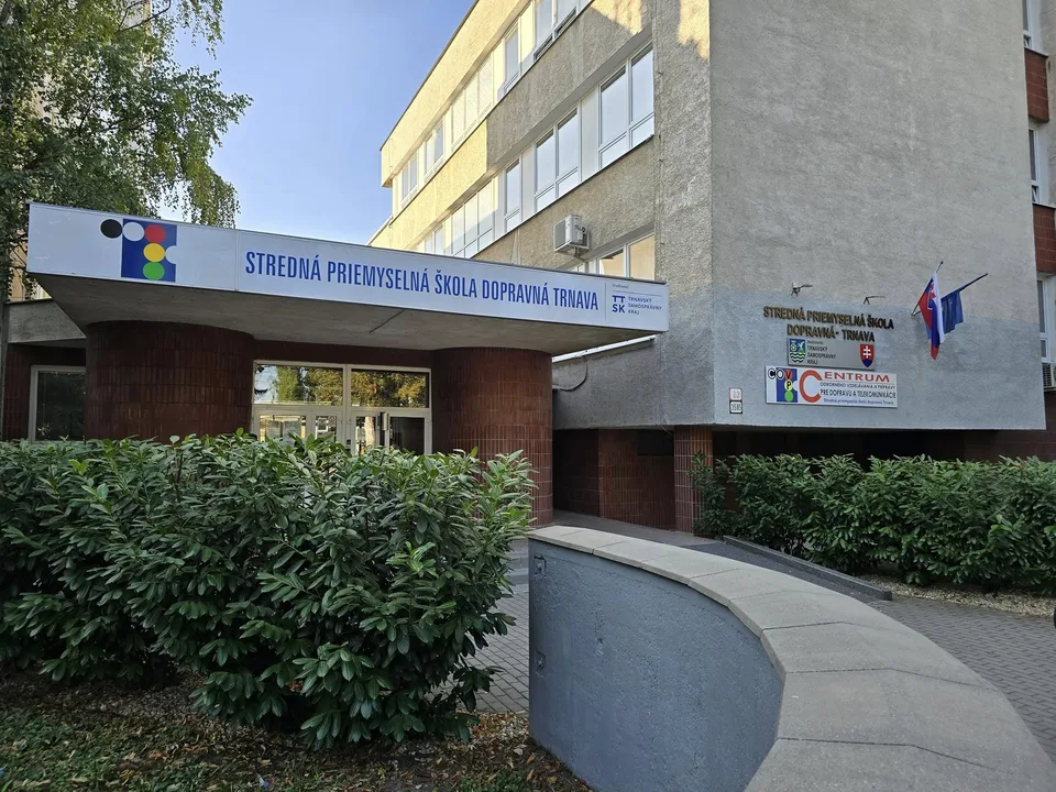 Read more about the article Polícia sa zaoberá fyzickým konfliktom, ktorý sa stal na jednej zo SŠ v Trnave