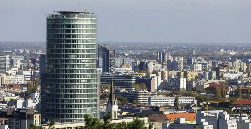 Read more about the article Nateraz si môžeme vydýchnuť. Banky rapídny nárast úrokov nemajú v pláne, zatiaľ