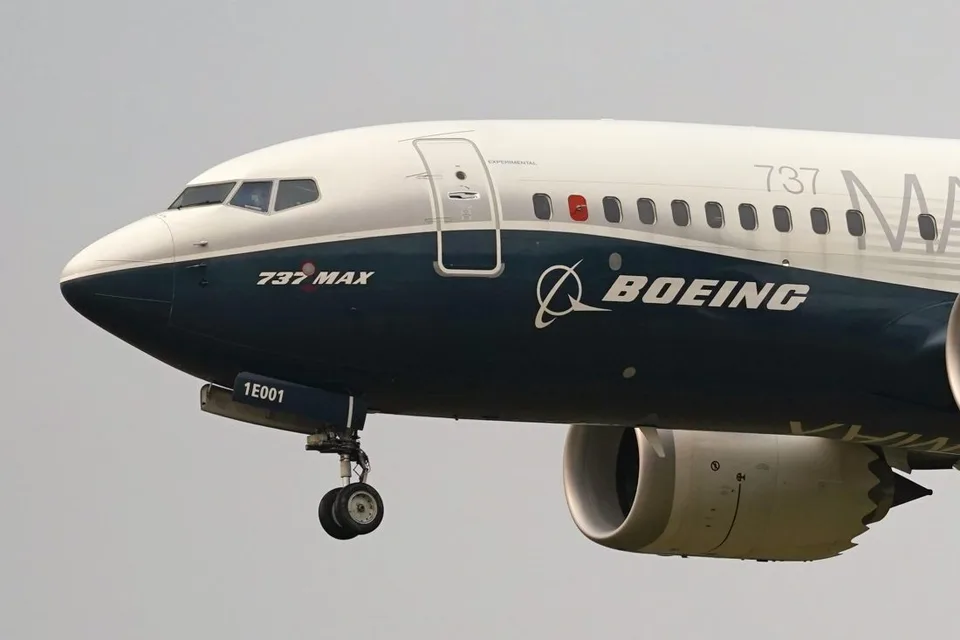 Read more about the article Ďalšia „patália“ Boeingu: Lietadlo so 145 ľuďmi na palube stratilo počas letu vonkajší panel!