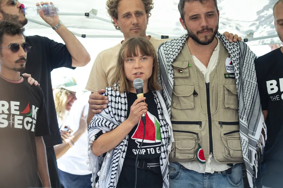Read more about the article VIDEO Greta Thunbergová smeruje s pomocou do Gazy. Proti lodi zasiahneme, vyhráža sa Izrael