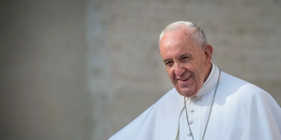 Read more about the article Exšéf štátnych ochrankárov o návšteve pápeža: Program sa môže nečakane zmeniť!