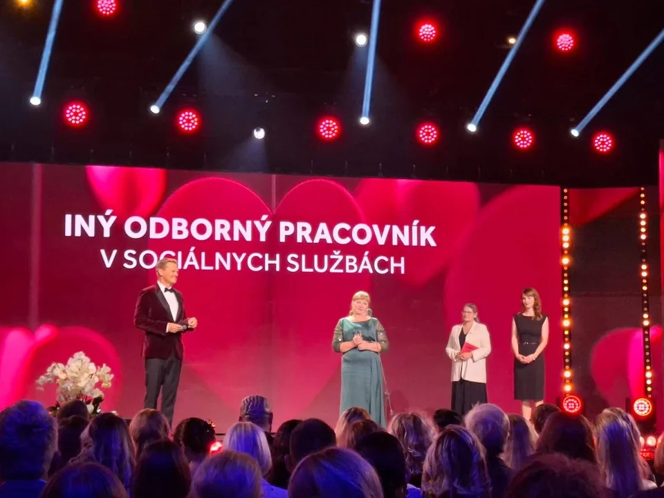 Read more about the article Zamestnankyňa župného zariadenia sociálnych služieb získala prestížne ocenenie Dobré srdce 2025