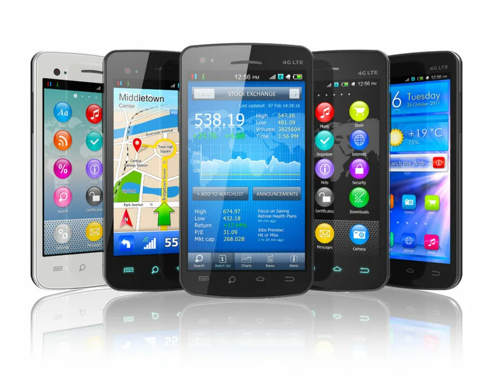 Read more about the article Rusi ani po vojne bez telefónov neostali. Samsung a Apple vymenili za čínske značky