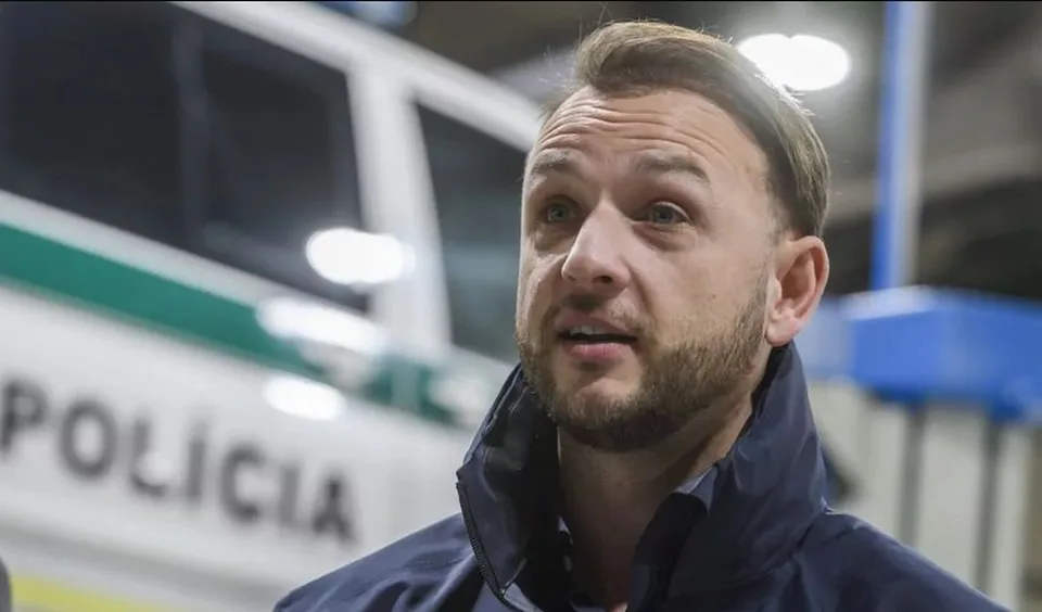 You are currently viewing VIDEO Matúš Šutaj Eštok: Ďalšie výhody pre príslušníkov policajného zboru
